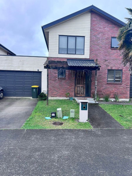 20 Secoia Crescent, Mangere, Auckland - Carousel 2