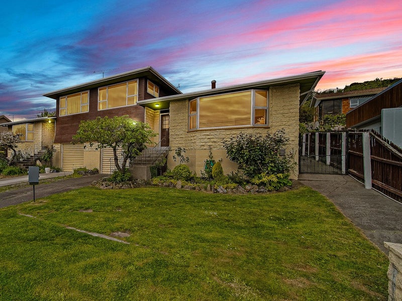 2/160 Centaurus Road, Saint Martins, Christchurch - Carousel 1
