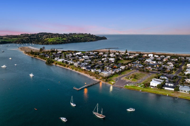 12 Rita Way, Omaha - Carousel 23