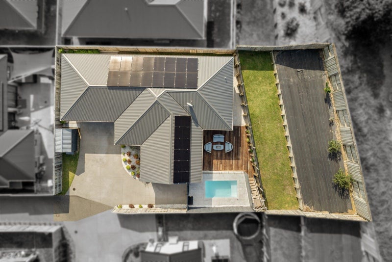 17 Whakaturou Crescent, Pyes Pa, Tauranga - Carousel 13