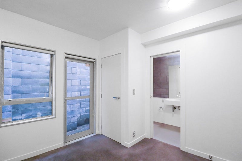 3M Papawai Terrace, Mount Cook, Wellington - Carousel 12
