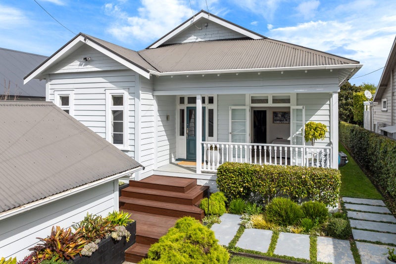 23 Disraeli Street, Mount Eden, Auckland - Carousel 2