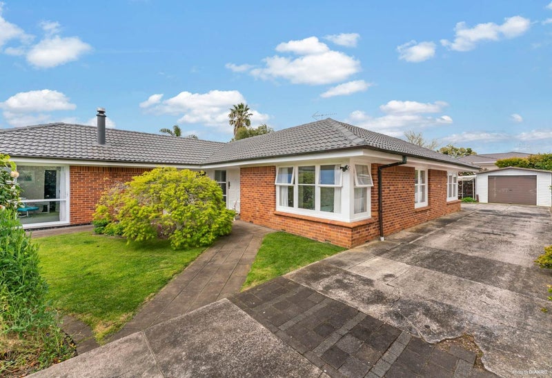 5 Roxy Terrace, Glendowie, Auckland - Carousel 1