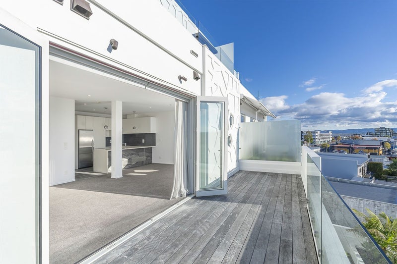 204/2 Ariki Street, Grey Lynn, Auckland - Carousel 2