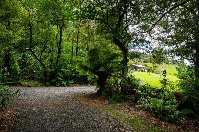 119 Kaharoa Road, Hamurana - Carousel 18