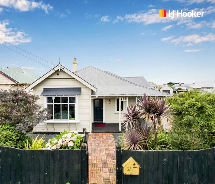 37 Normanby Street, Saint Kilda, Dunedin - Carousel 1