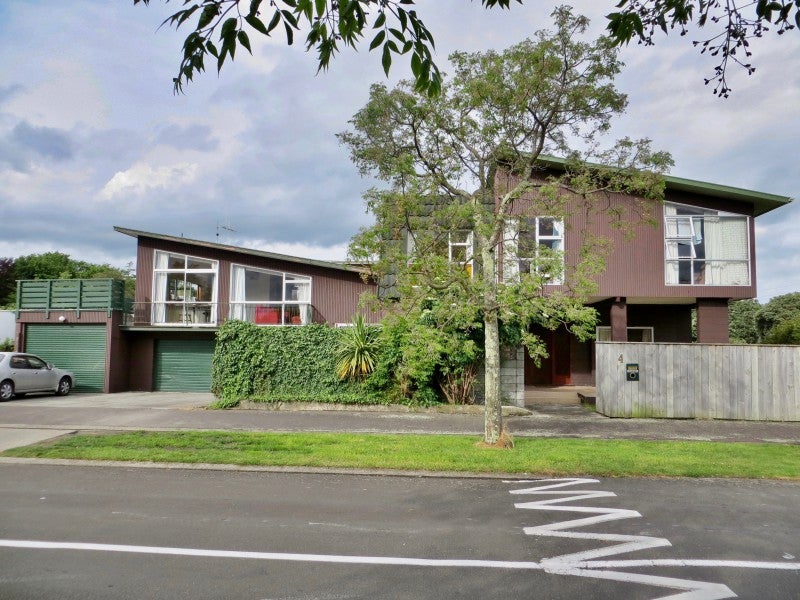 4 Weston Avenue, Roslyn, Palmerston North - Carousel 1