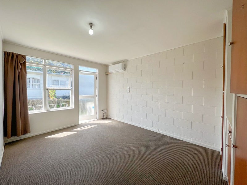 3/9 Mountain Road, Mount Wellington, Auckland - Carousel 2