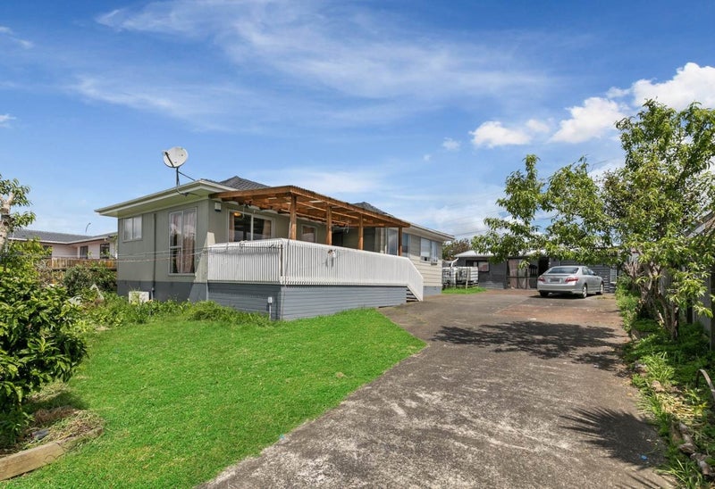 14 Sidey Avenue, Clover Park, Auckland - Carousel 1