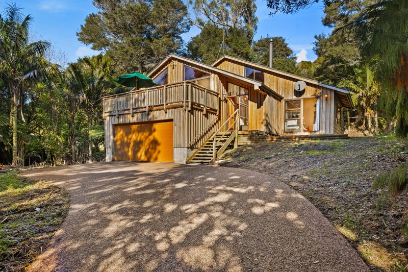 21A Western Road, Laingholm, Auckland - Carousel 1