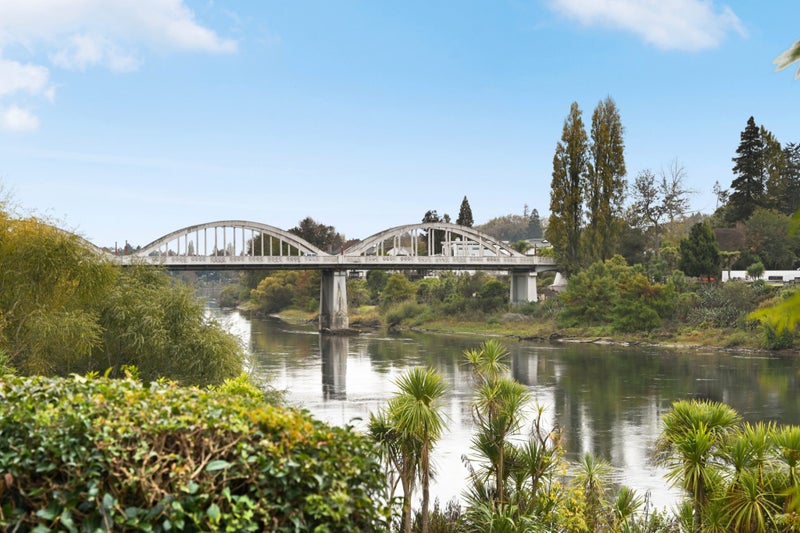 1226 Victoria Street, Whitiora, Hamilton - Carousel 2