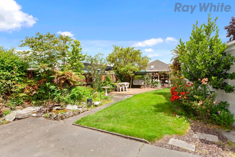 46 Vardon Crescent, Shirley, Christchurch - Carousel 11