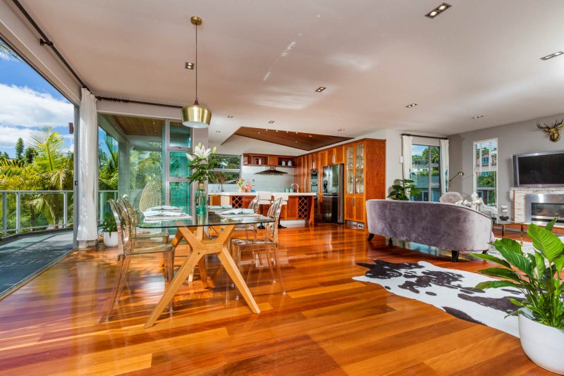 52 Matipo Road, Mairangi Bay, Auckland - Carousel 2