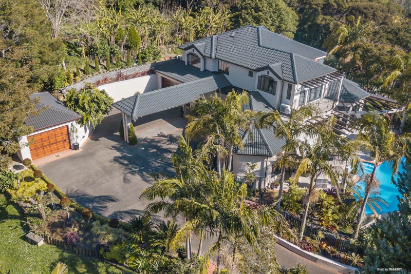15A Treetops Way, Bayview, Auckland - Carousel 1