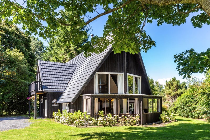 668 Oruanui Road, Taupo - Carousel 1