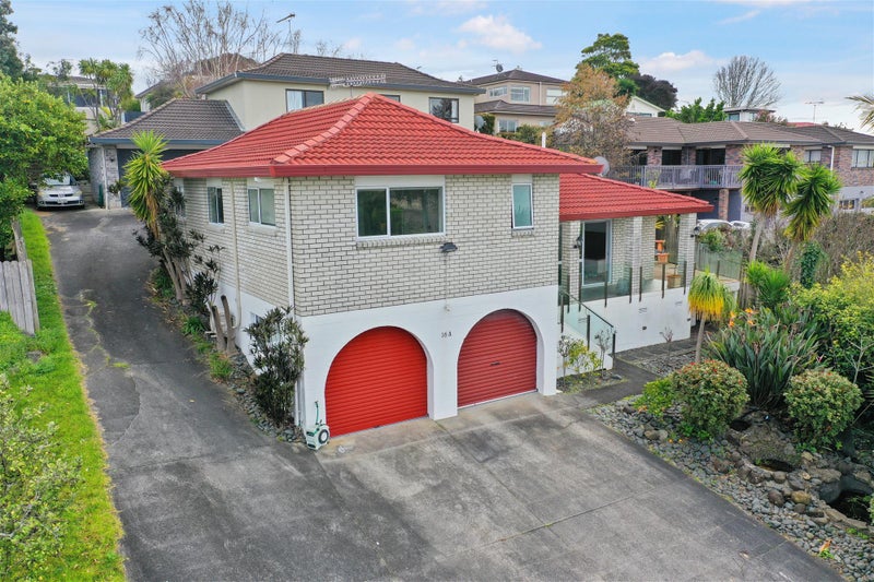 2/16 Spears Place, Botany Downs, Auckland - Carousel 1