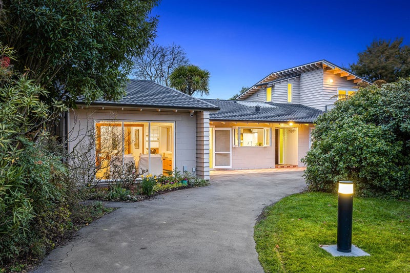 152 Riverlaw Terrace, Saint Martins, Christchurch - Carousel 1