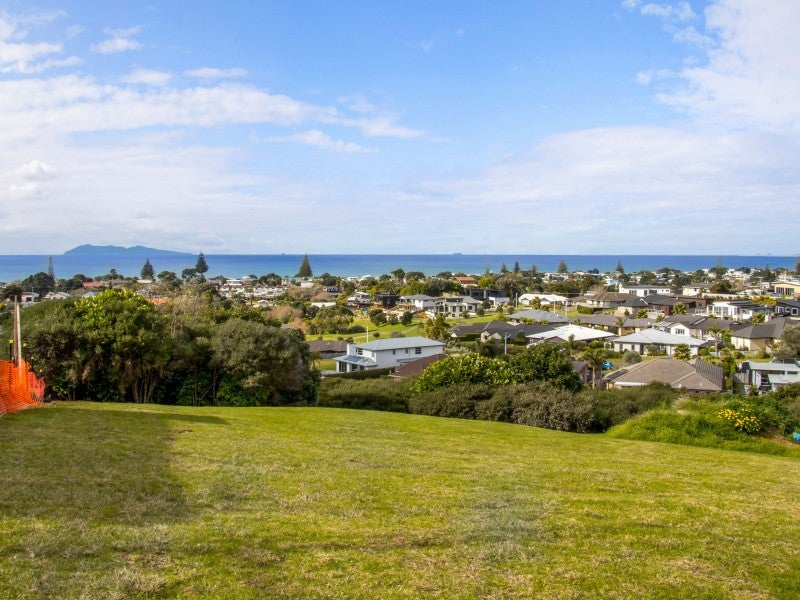 27 Tohora View, Waihi Beach, Waihi Beach - Carousel 11