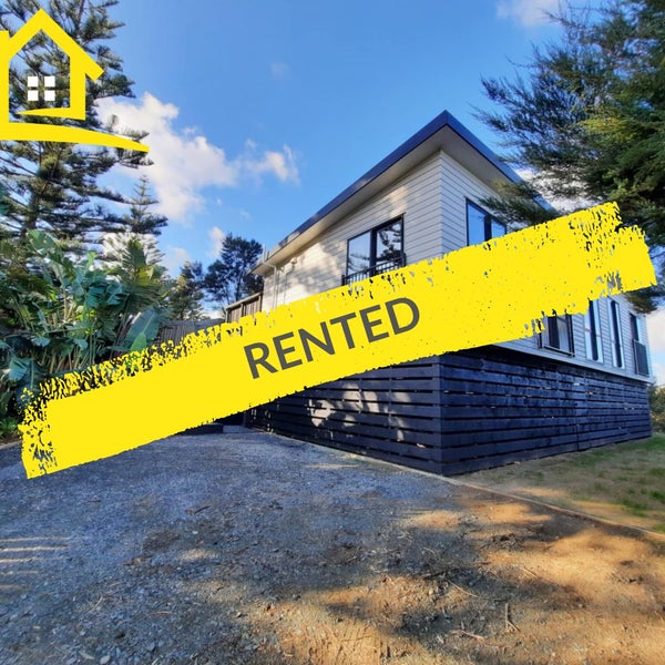 1 Seabreeze Road, Mangawhai Heads, Mangawhai - Carousel 1