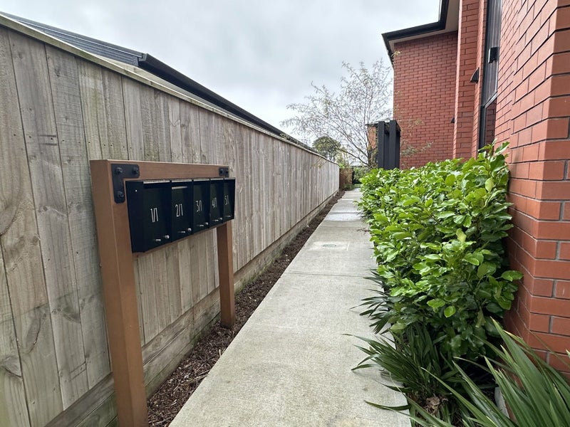 5/1 Milne Crescent, Taita, Lower Hutt - Carousel 20