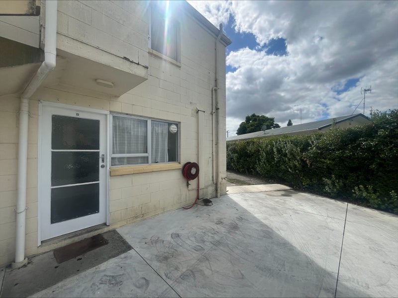 9 May Street, Hamilton East, Hamilton - Carousel 10