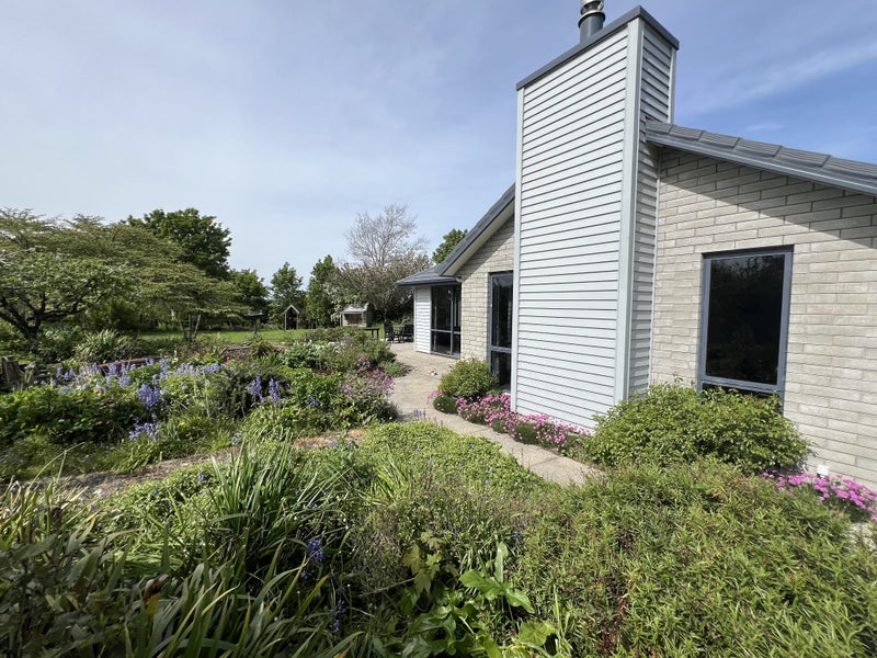 94 Gray Avenue, Mangere East, Auckland - Carousel 2