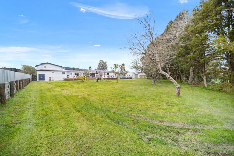 7 Hyde Road, Papakura - Carousel 2