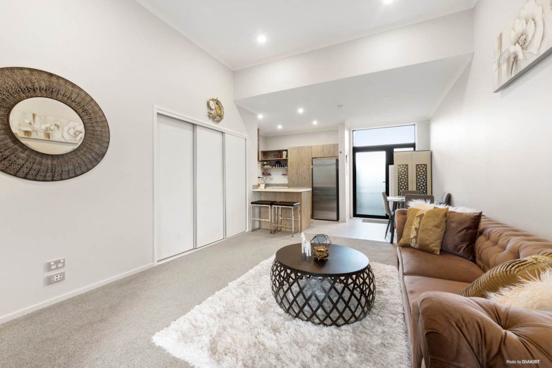 95 Hobsonville Road, West Harbour, Auckland - Carousel 2