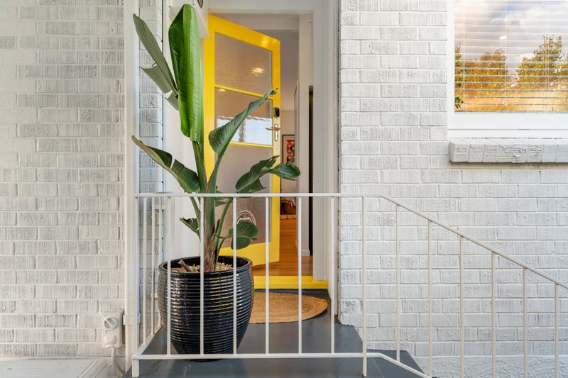 1/12 Grimshaw Place, Henderson, Auckland - Carousel 2