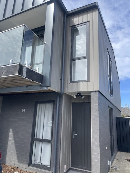 24 Otaimako Place, Mangere, Auckland - Carousel 1