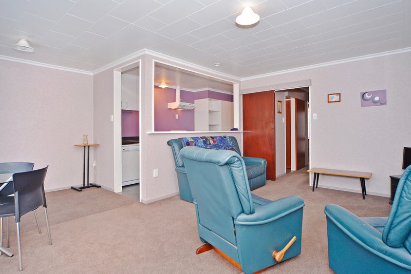 4/89 CHELWOOD STREET, Takaro, Palmerston North - Carousel 2