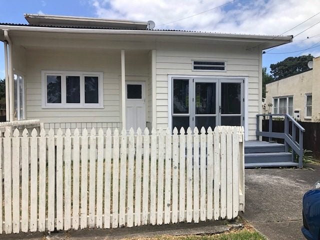 36 Killarney Street, Takapuna, Auckland - Carousel 7