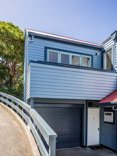 8/93A Kelburn Parade, Kelburn, Wellington - Carousel 2
