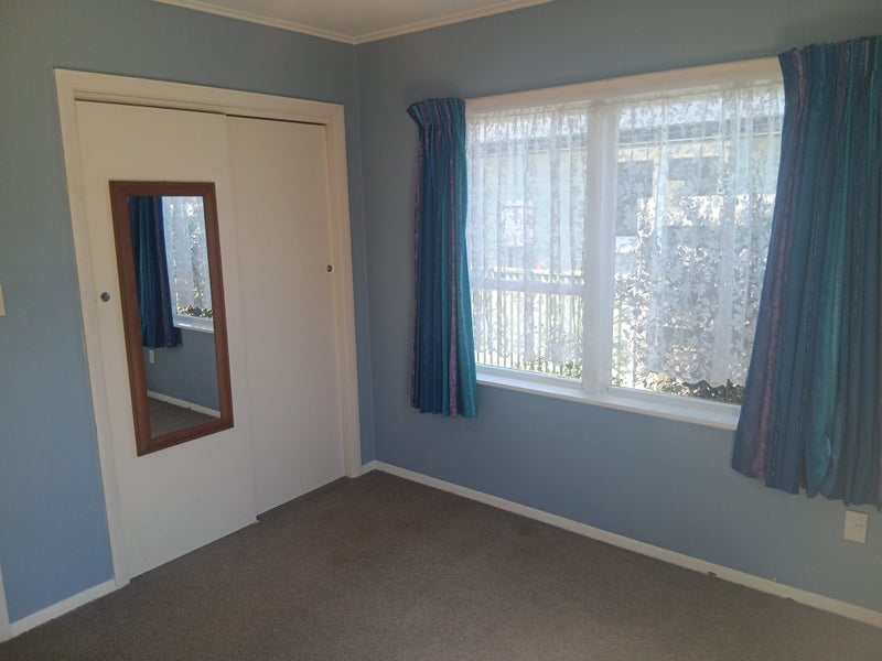 83 Karamu Crescent, Wainuiomata, Lower Hutt - Carousel 21