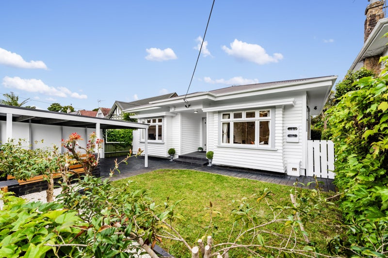 3 Watling Street, Mount Eden, Auckland - Carousel 1