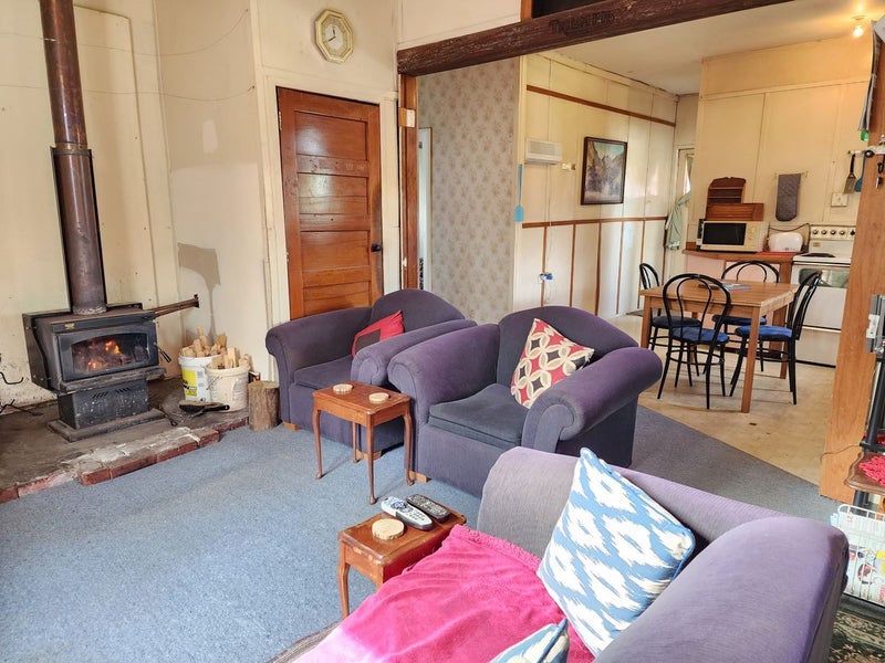 20 Brodie Street, Blackball, Greymouth - Carousel 2