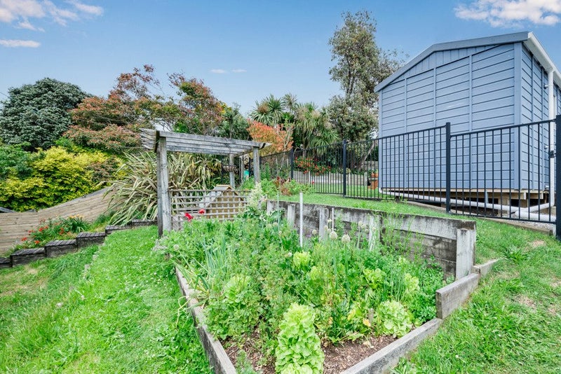 106 Renown Road, Raumati South, Paraparaumu - Carousel 21