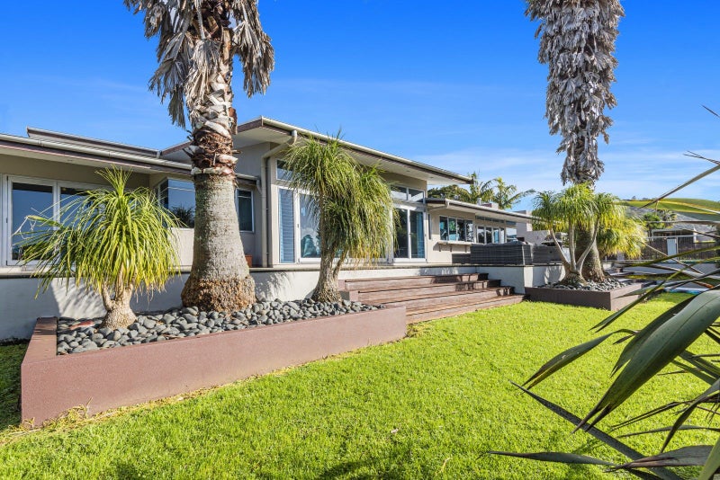 15 Brookfield Lane, Kamo, Whangarei - Carousel 2