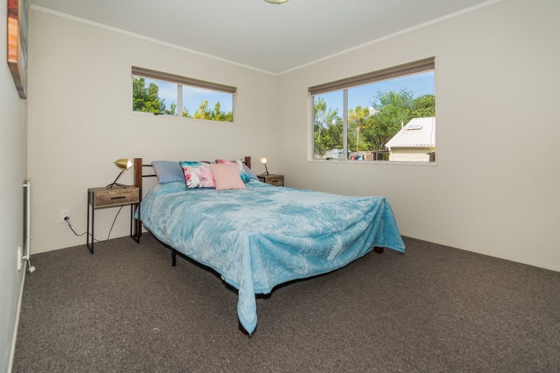 9 Raupapa Street, Northcote, Auckland - Carousel 12