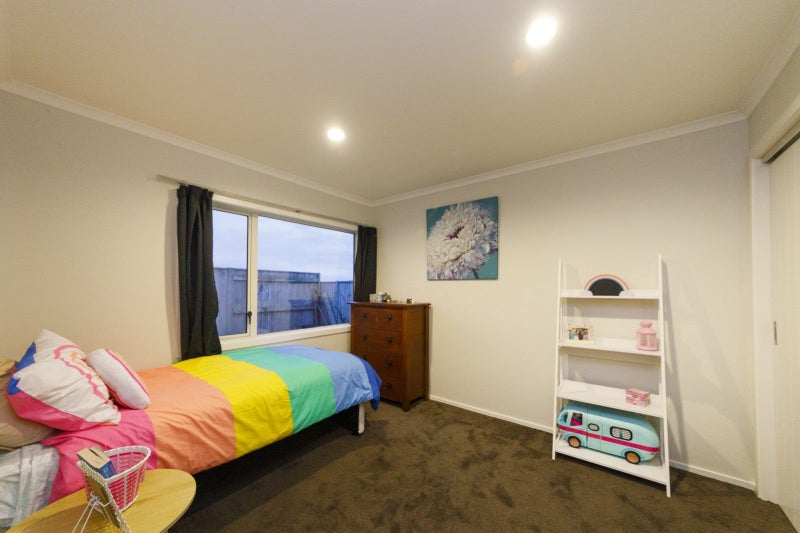92 Rosalie Terrace, Kelvin Grove, Palmerston North - Carousel 21
