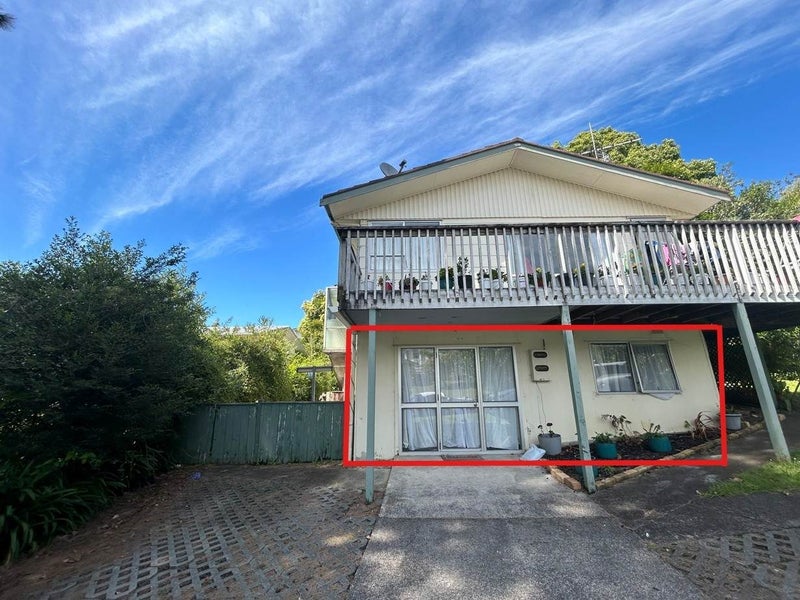 26 Regency Place, Sunnynook, Auckland - Carousel 7