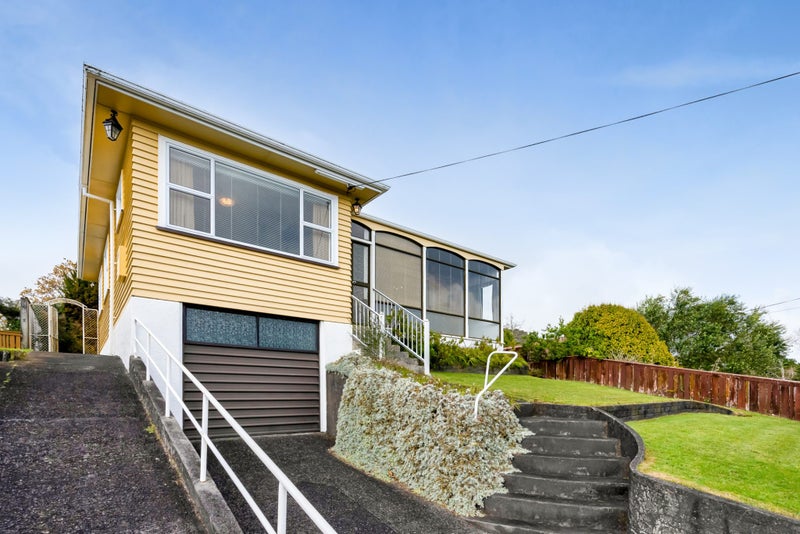 19 Essex Street, Vogeltown, New Plymouth - Carousel 1