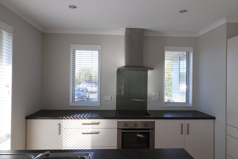 70 Blake Street, New Brighton, Christchurch - Carousel 2