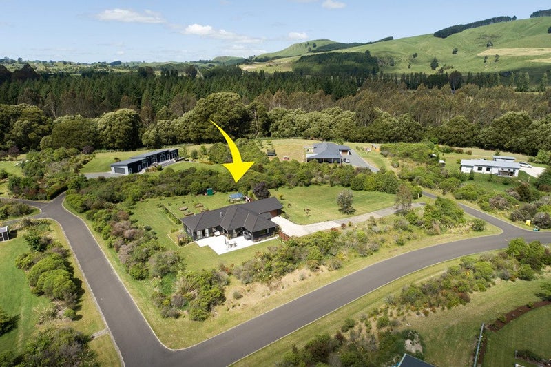 22 Lacebark Drive, Taupo - Carousel 2
