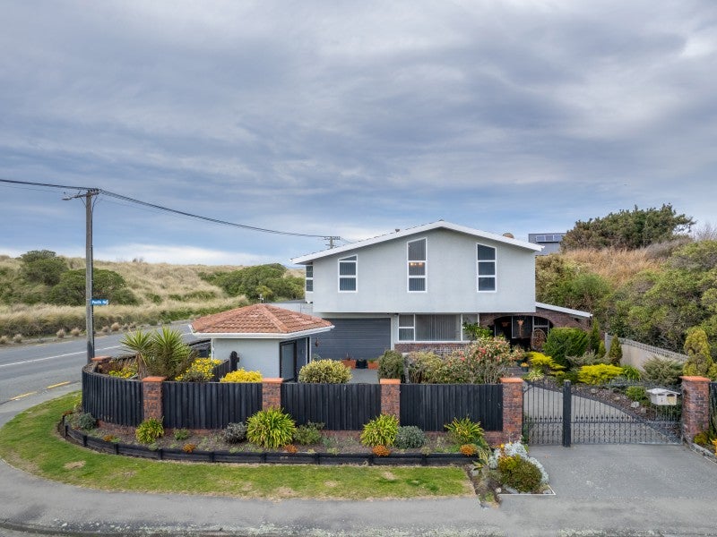 1 Pacific Road, North New Brighton, Christchurch - Carousel 1