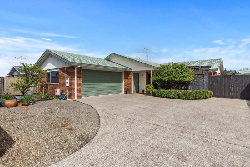 15A Sandwich Road, St Andrews, Hamilton - Carousel 1