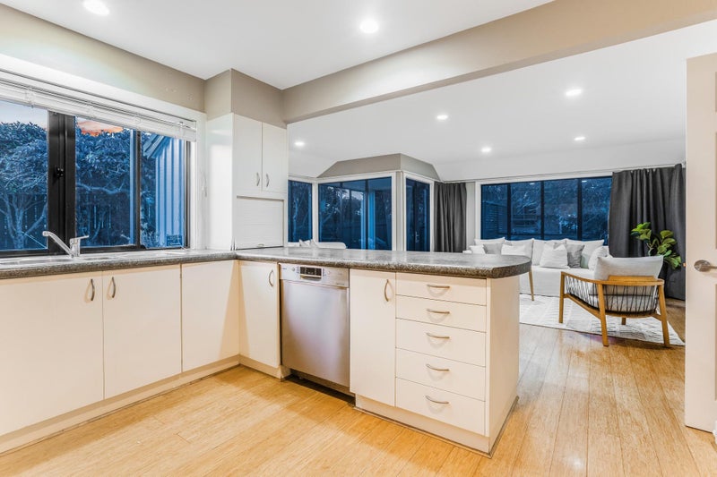 66 Joseph Banks Drive, Whitby, Porirua - Carousel 2