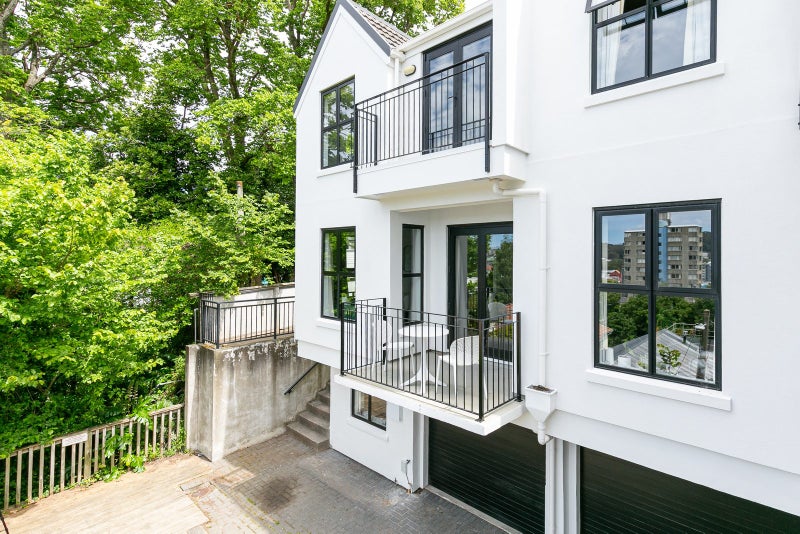 1/358 The Terrace, Te Aro, Wellington - Carousel 1