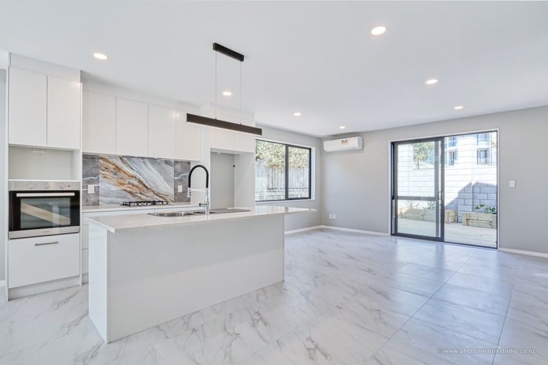 49A Rosedale Road, Pinehill, Auckland - Carousel 2