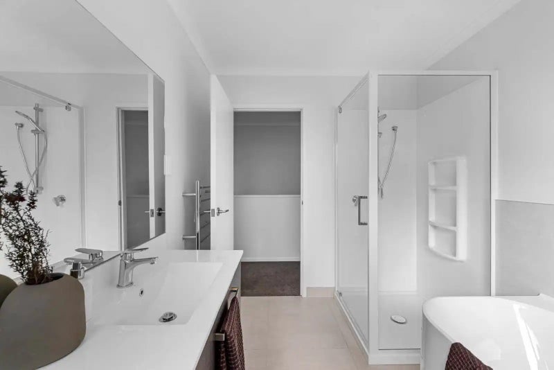 8 Paapaakiri Loop, Takanini, Auckland - Carousel 10